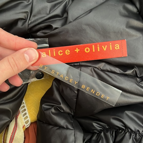 Alice and Olivia Down Puffer Jacket with REAL FOX FUR collar - Picture 9 of 10